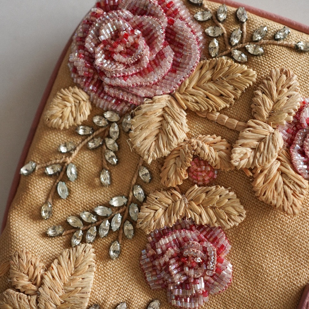 Valentino Garavani Floral Beaded Shoulder Bag - Picture 13 of 16